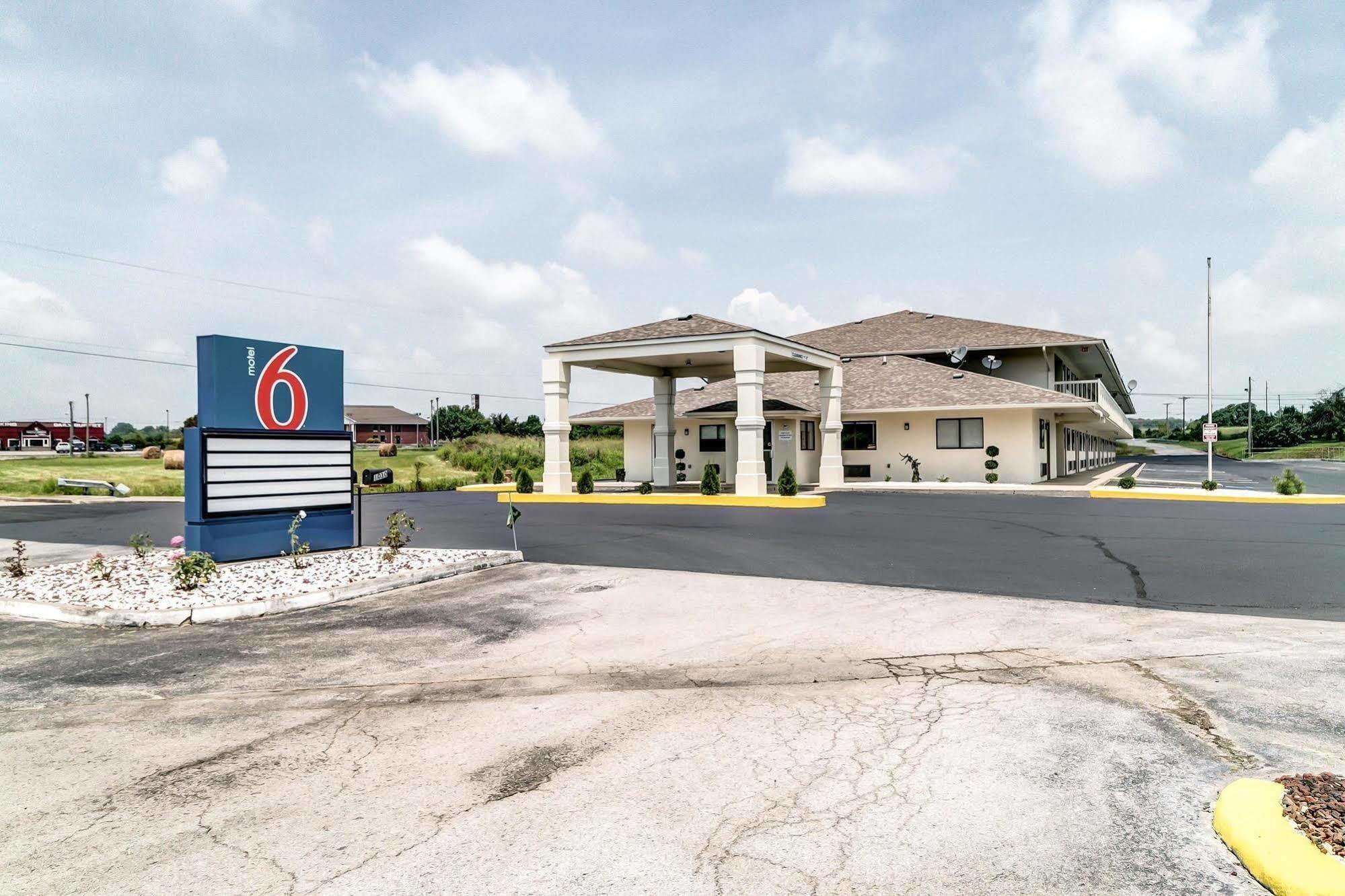 Motel 6-Berea, Ky المظهر الخارجي الصورة