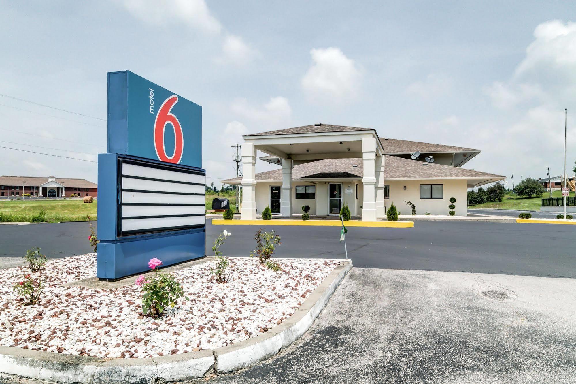Motel 6-Berea, Ky المظهر الخارجي الصورة